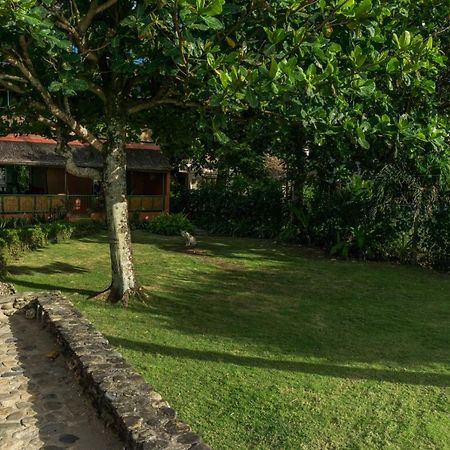 Hangout Beach Resort Caticlan Extérieur photo