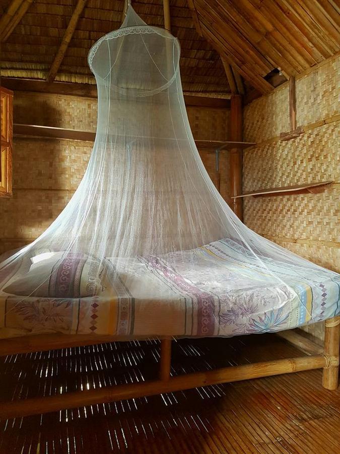 Hangout Beach Resort Caticlan Extérieur photo