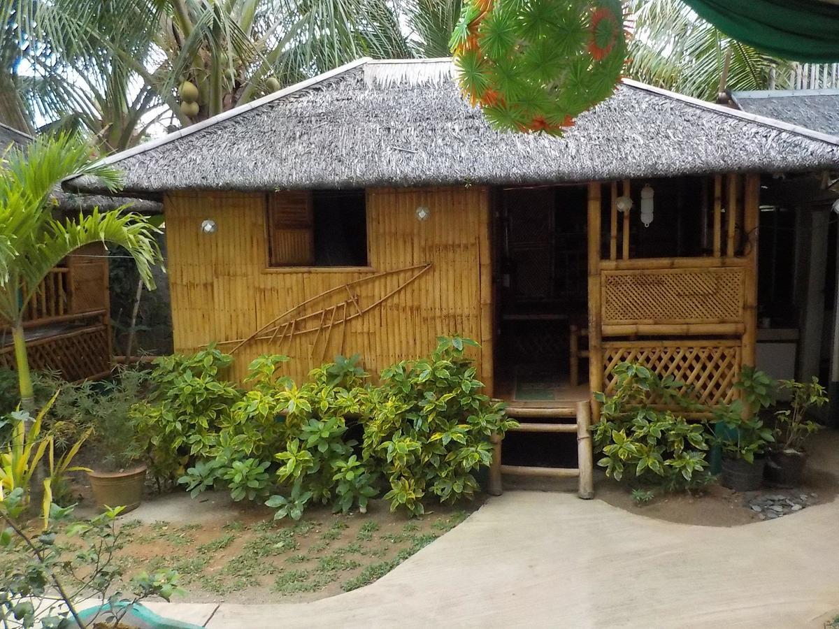 Hangout Beach Resort Caticlan Extérieur photo