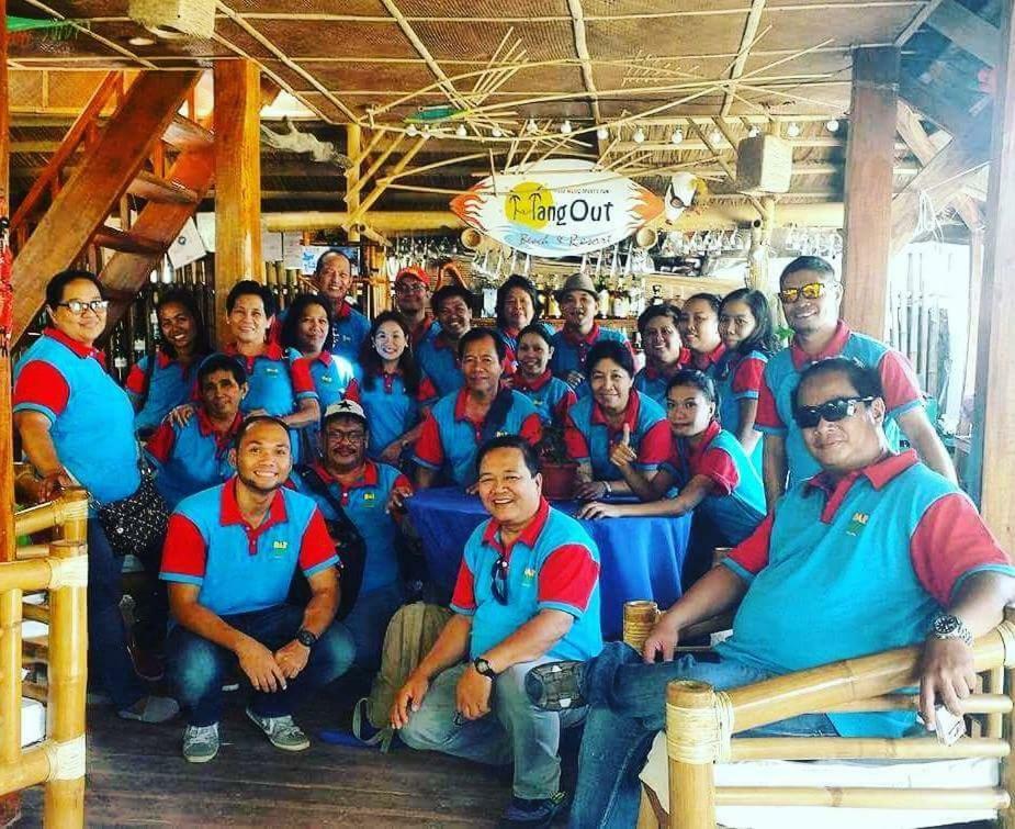 Hangout Beach Resort Caticlan Extérieur photo