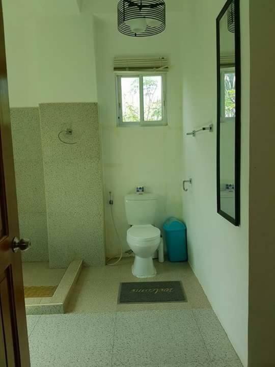 Hangout Beach Resort Caticlan Extérieur photo
